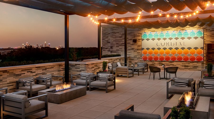 Cordial Rooftop Terrace – Overlooking Charlotte