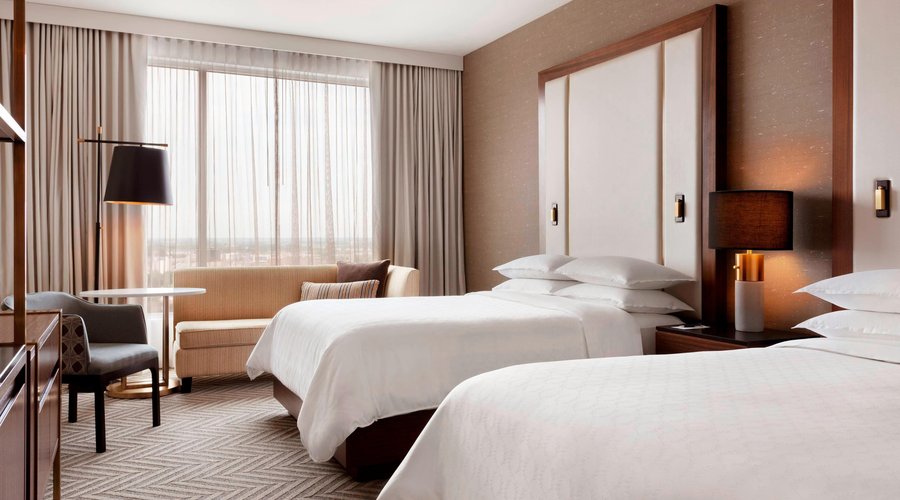 Queen/Queen Guest Room