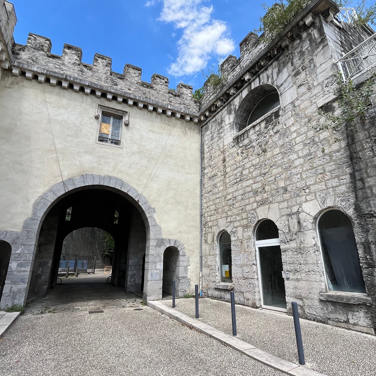 Porte Saint Laurent (2025) - All You Need to Know BEFORE You Go (with Reviews)