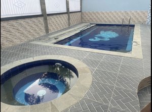 Pool & Beach