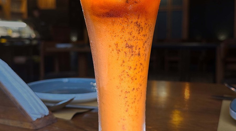Extinguish your thirst with authentic flavours Thai Ice milk Tea.