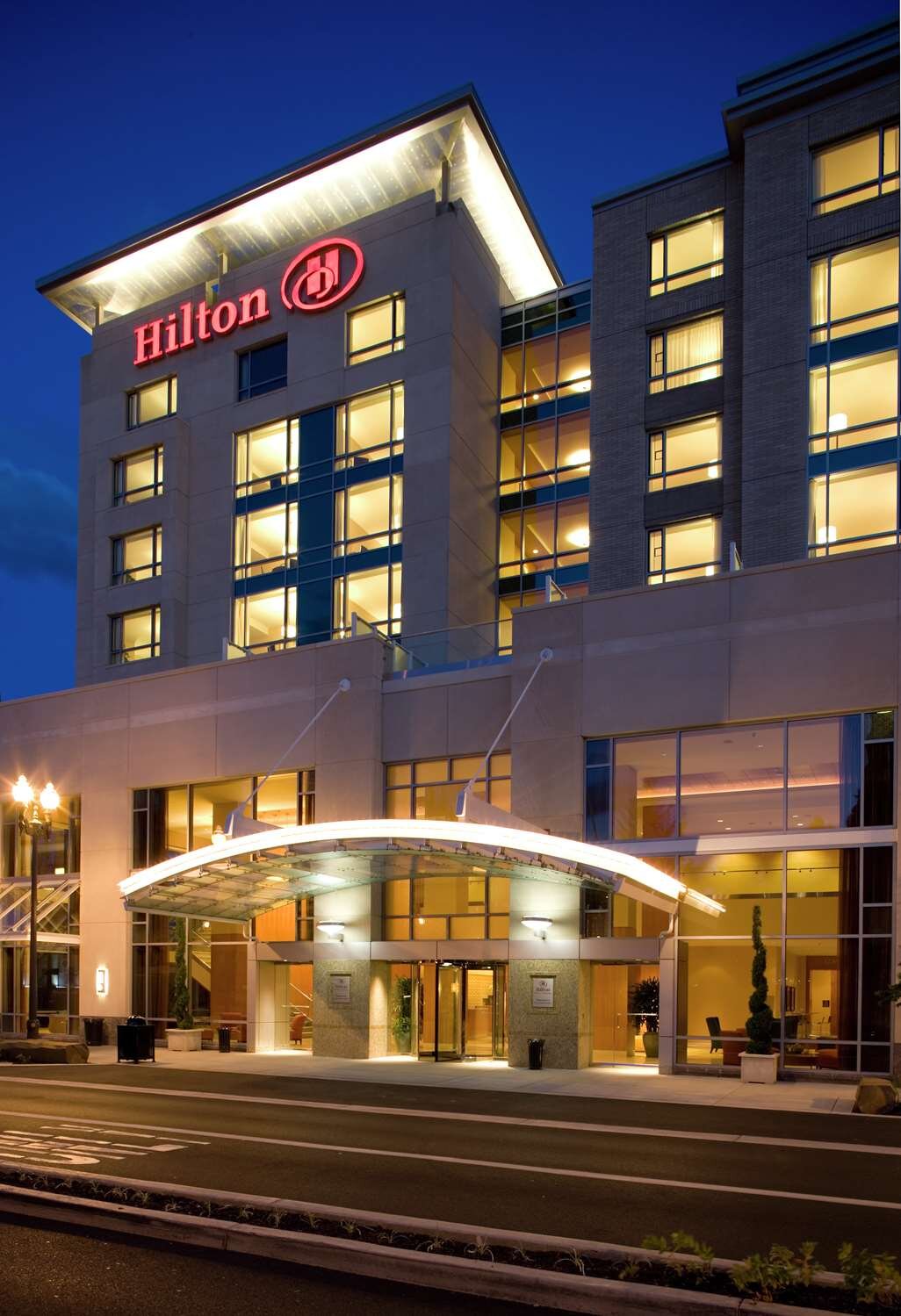 Natalie Rocks!! - Review of Sonesta ES Suites Portland