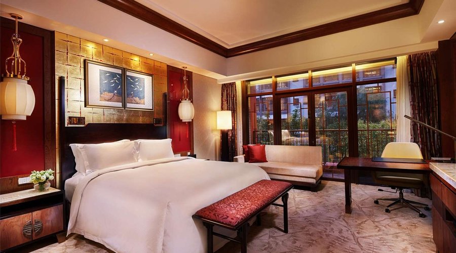 Guest room