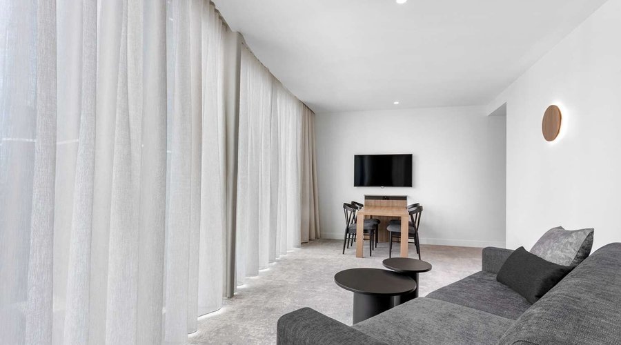 adina apartment hotel melbourne southbank one bedroom lounge room