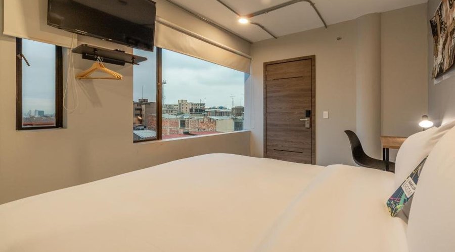 CE0748 Guest Room