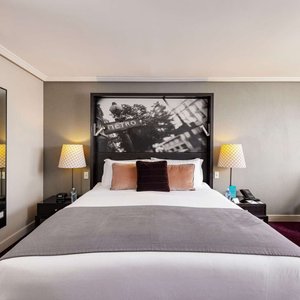 Guest room