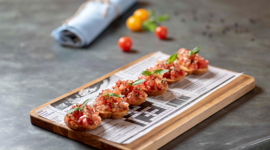 Italian Bruschetta Pomodoro