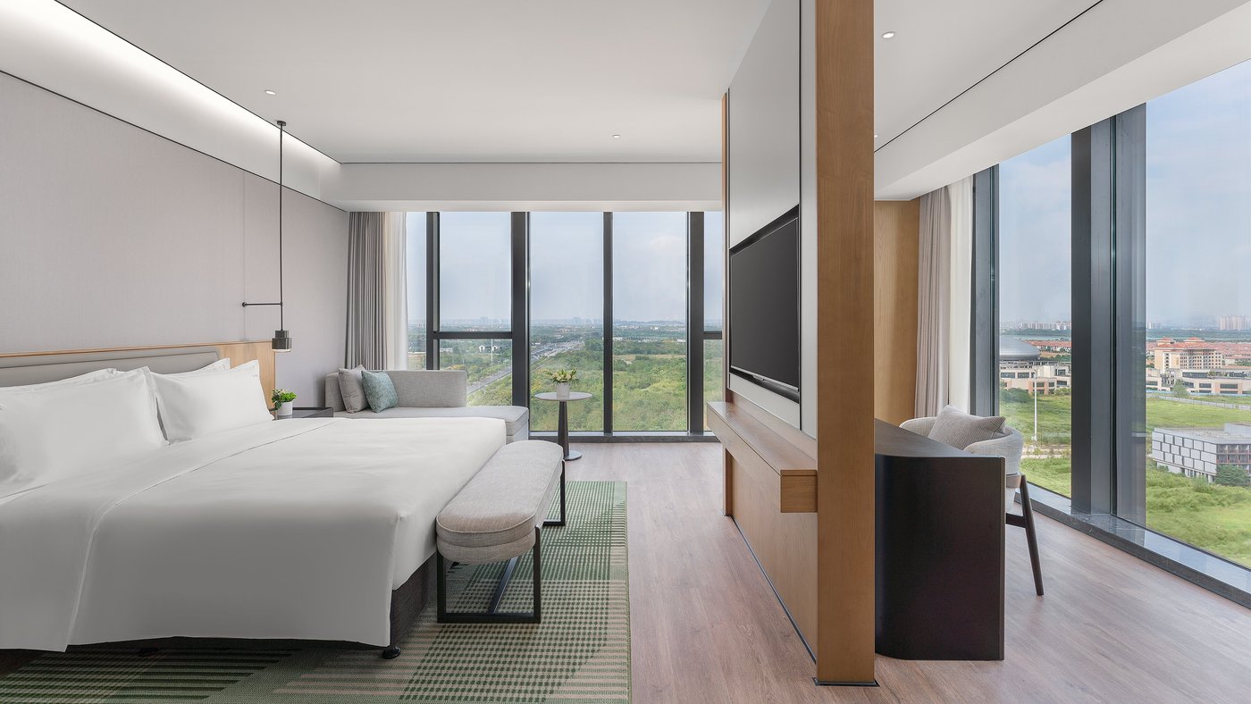 Holiday Inn Wuhan Houguan Lake (우한) - 호텔 리뷰 & 가격 비교