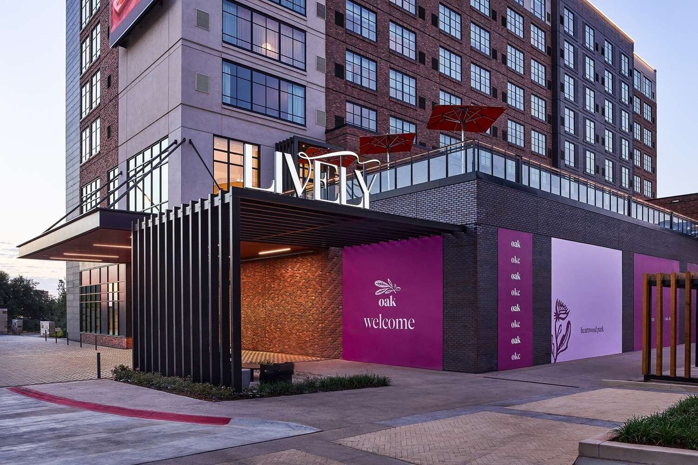 LIVELY HOTEL ON OAK OKLAHOMA CITY, TAPESTRY BY HILTON - Updated 2024 ...