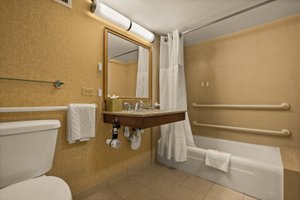 Room & Suite