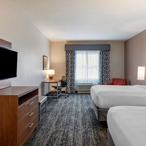 2 Queen Room