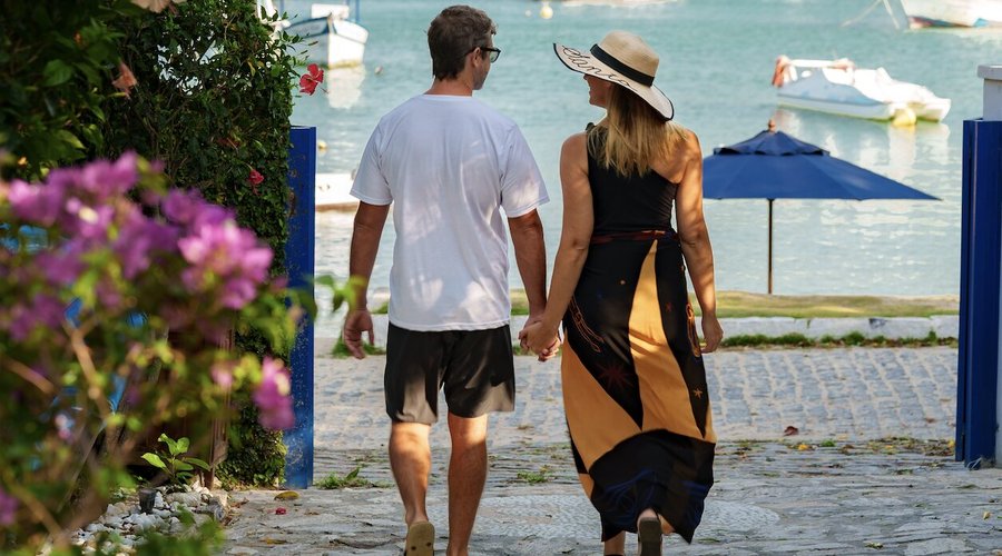 Nosso exclusivo serviço de praia na belíssima Praia dos Ossos.