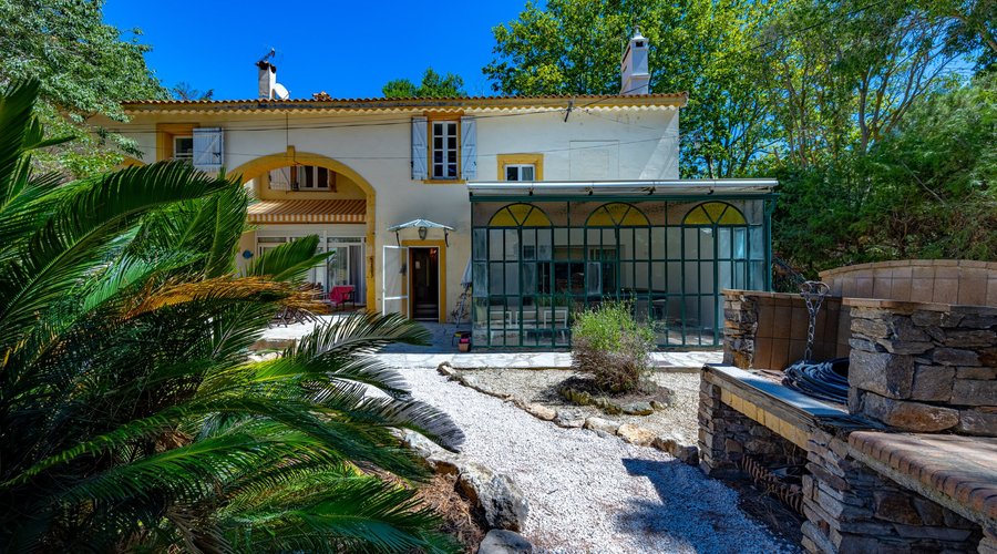 Chez Jean. Vue extérieure