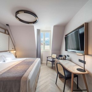 BFUNCH ROOM
