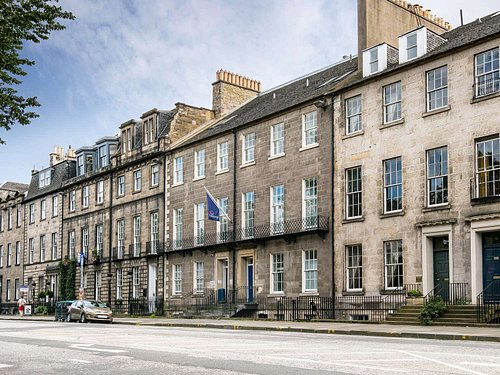Travelodge Edinburgh Central Queen Street Travelodge Edinburgh Central Queen Street