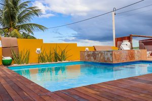 Piscina e praia
