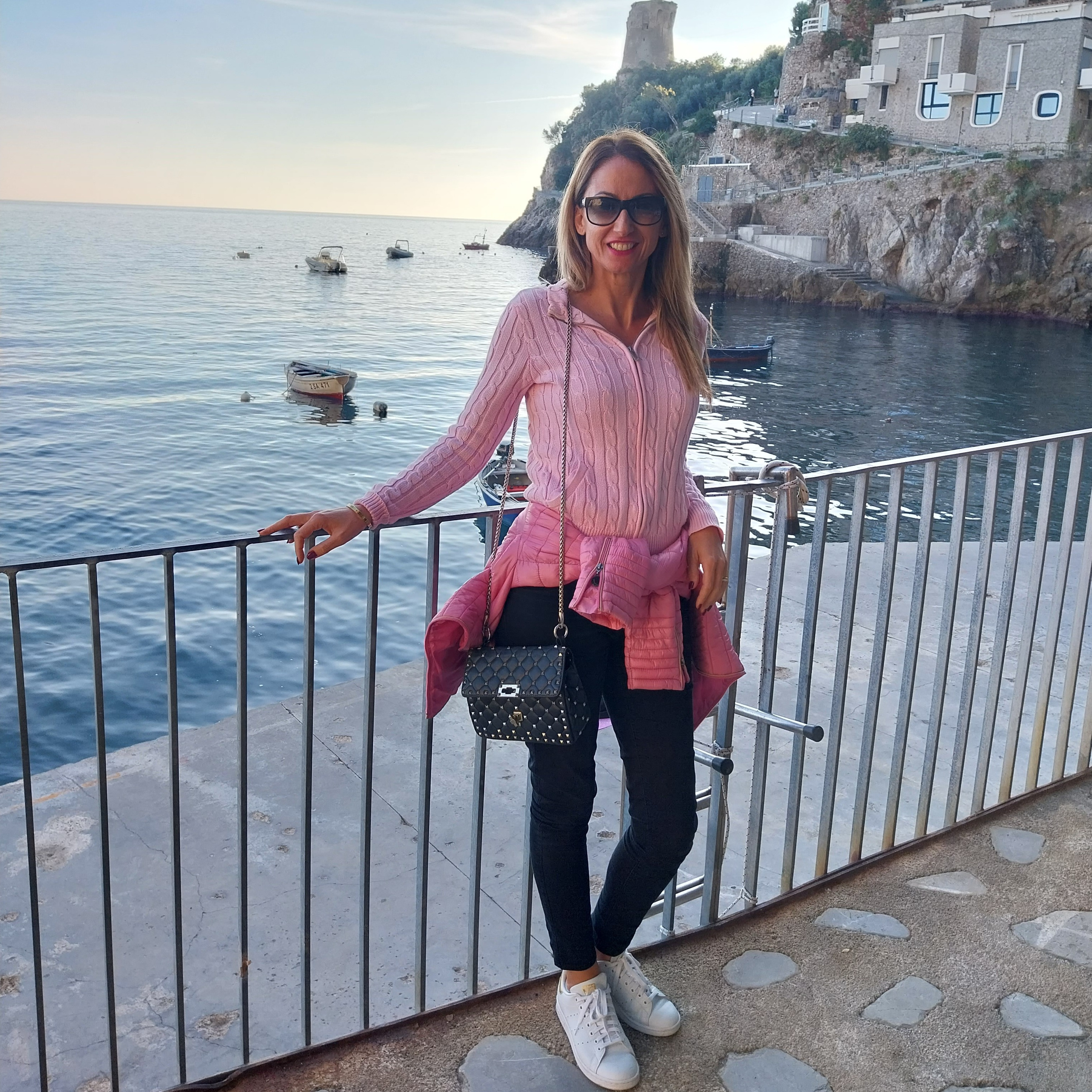 Donatella R