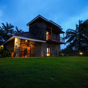 Parijaat - Stone Cottage