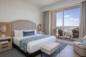 Room & Suite