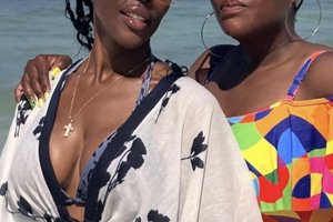 Pool & Beach