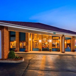 Night Exterior