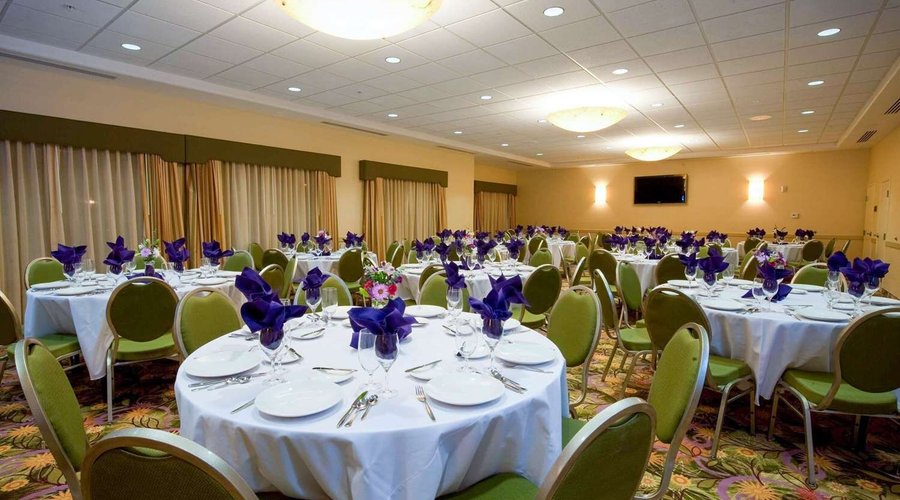 Ballroom-Item
