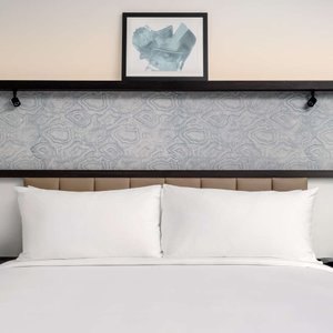 Midtown King Bed