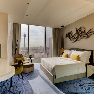 CL S Rooms King City
