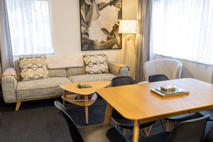 Room & Suite