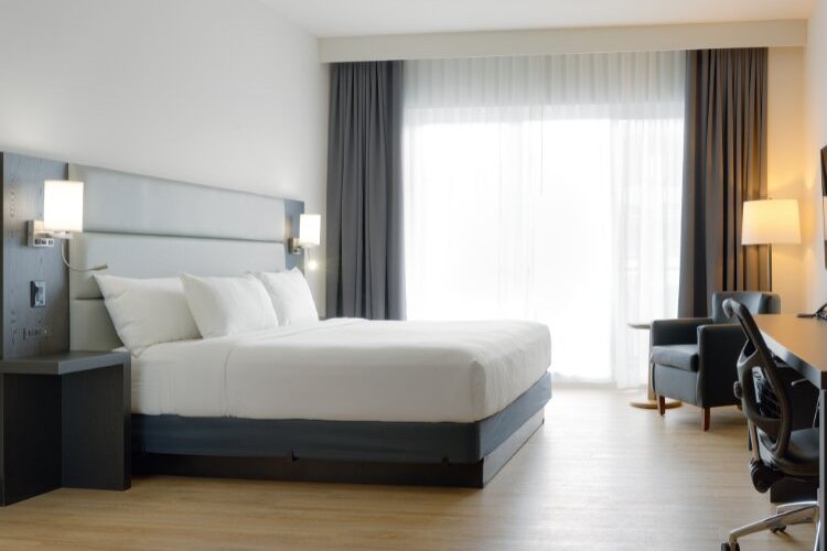 Chambre un lit King