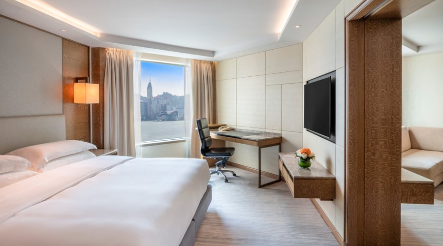 1 Bedroom Suite Skyline Harbour View