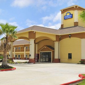 Welcome to Days Inn  Humble Intercontinental Airport