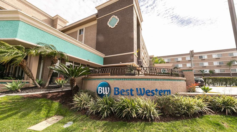 Best Western Inn & Suites San Diego - Zoo/Sea World Area