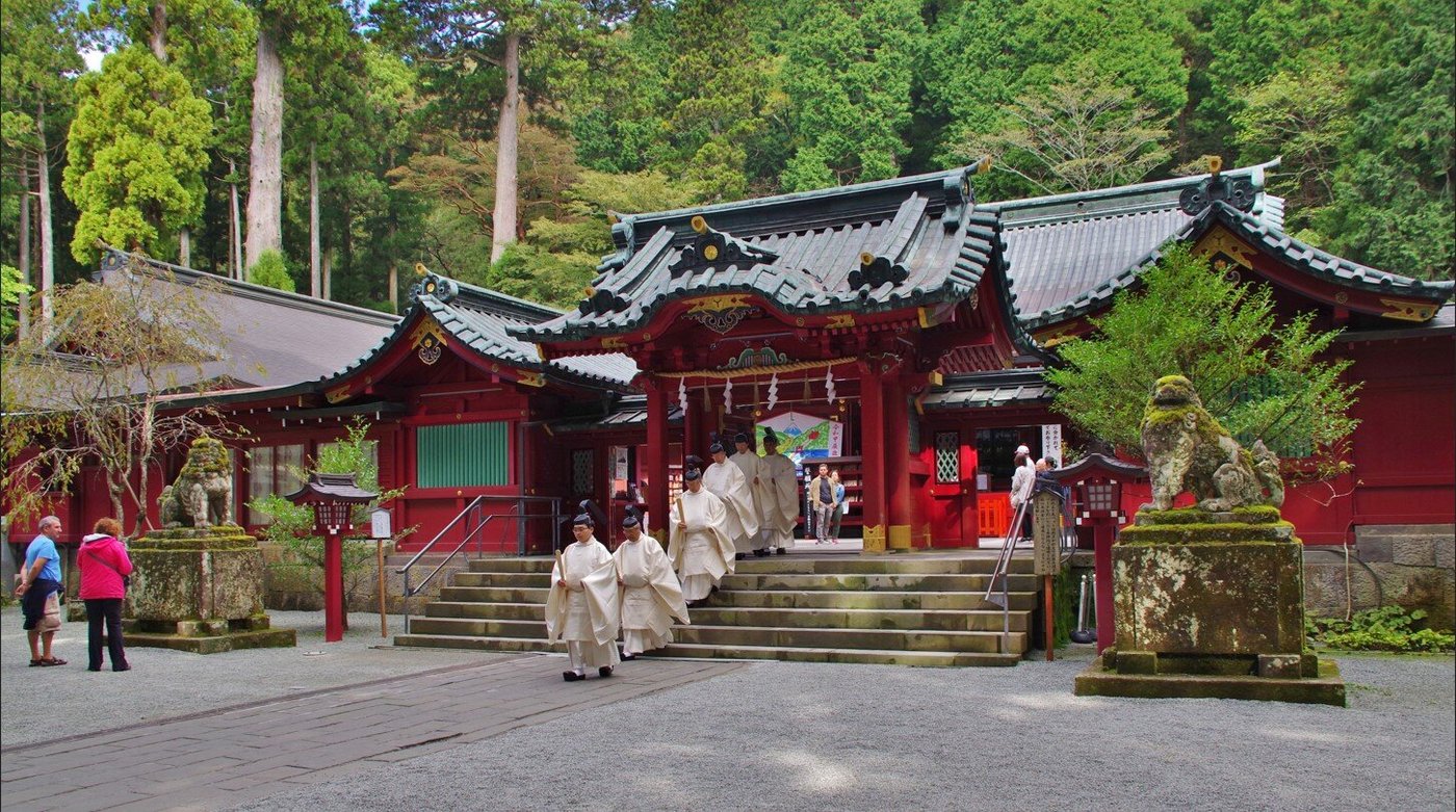 Hakone Shrine - 하코네 - Hakone Shrine의 리뷰 - 트립어드바이저