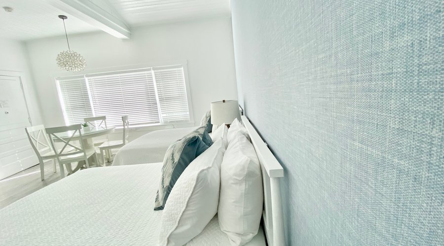 Two room suite room 1