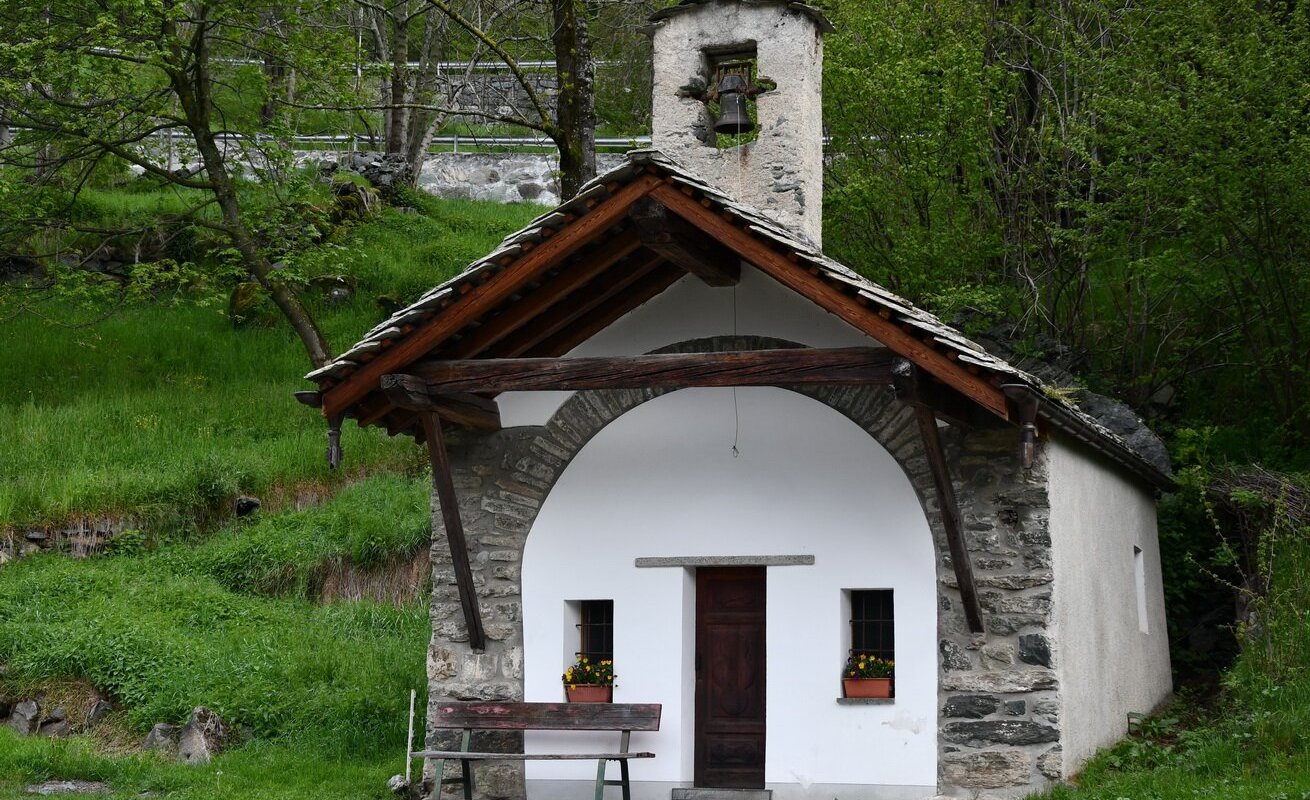 Cappella di Santa Maria Maddalena di Vigneroisa (Champorcher) - 旅游景点点评 ...