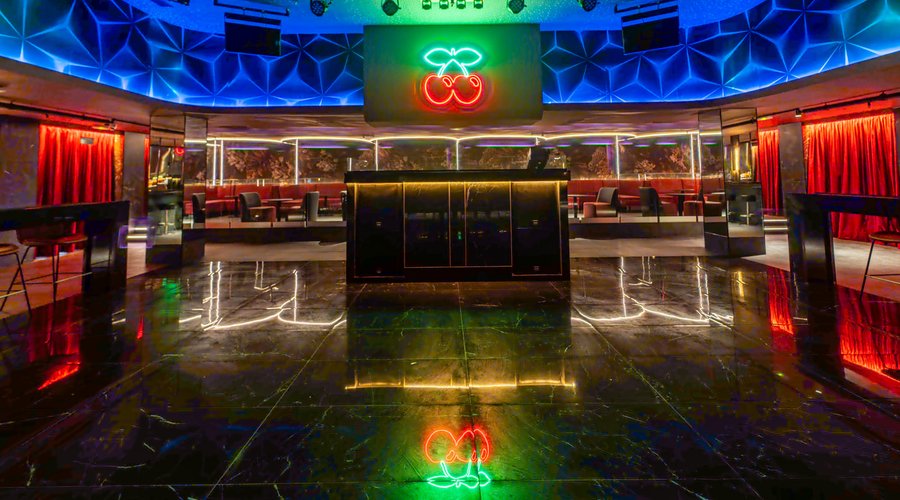 "Pacha" discotheque