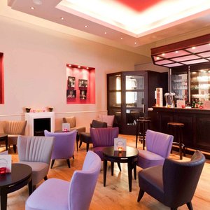 Bar Lounge