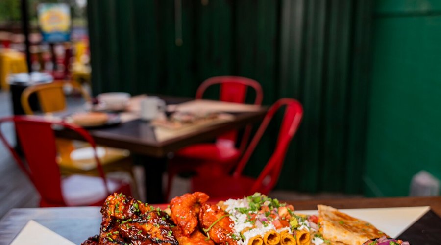 Supermix Platter!  Has a little bit of everything! Great for sharing!!