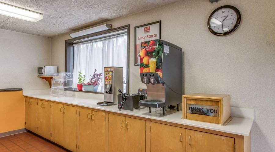 Breakfast counter