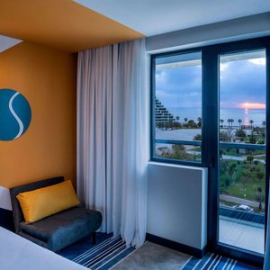 Guest room