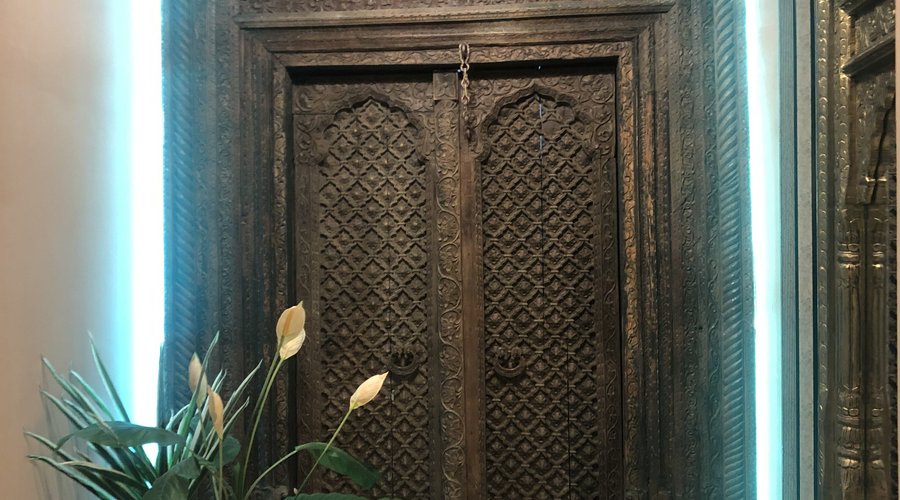 Beautiful door 400 years old from India 