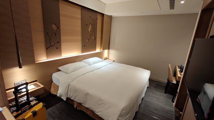 洛碁大飯店南京館 經典一大床房-無窗