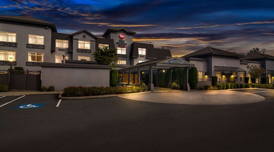BW PittMeadows BC Twilight