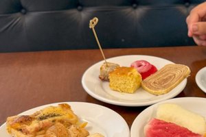 تناول الطعام