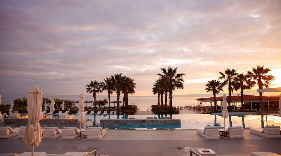 Pool - outdoor