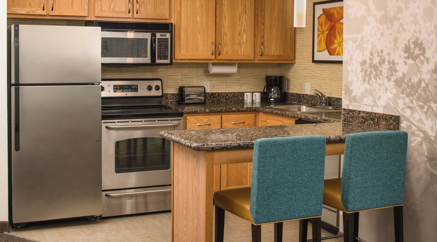 Studio Suite - Kitchen