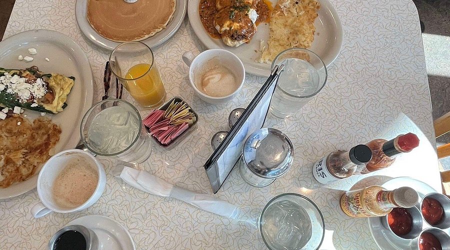 Paris Coffee Shop
