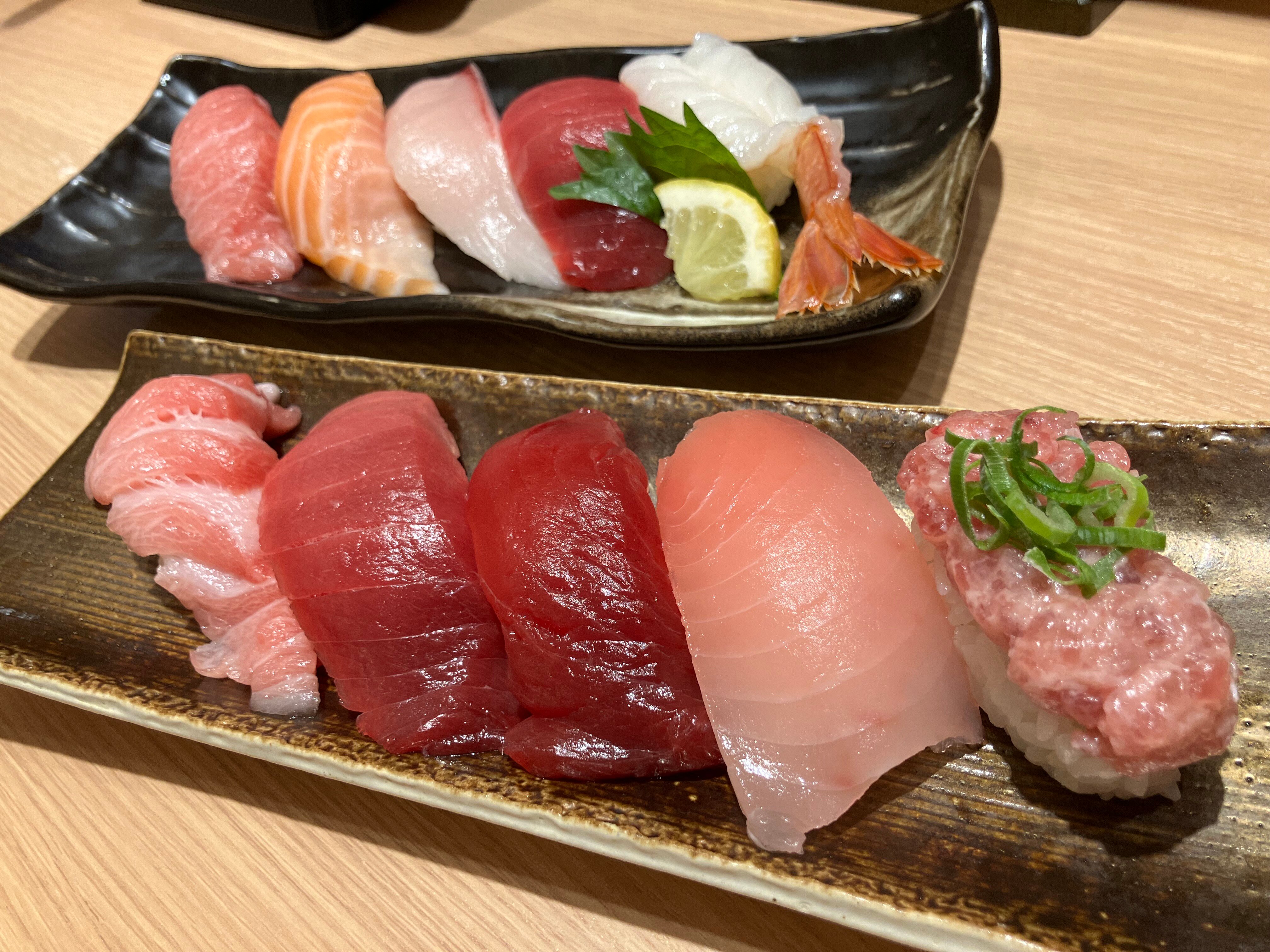期間限定〉夏休みは昼からお寿司食べ放題！本マグロ大トロ・ウニ