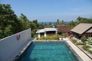 Piscina e praia